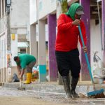 Seguimos en territorio, recorriendo y atendiendo cada sector afectado por las lluvias. 🚜